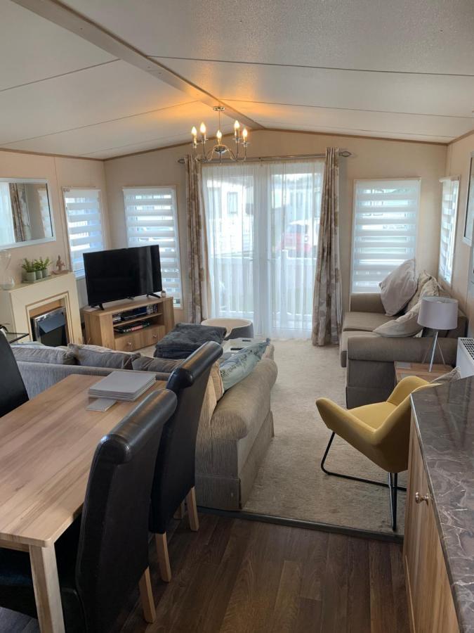 Norfolk Caravan Staycation Pet Friendly Belton with Browston Экстерьер фото