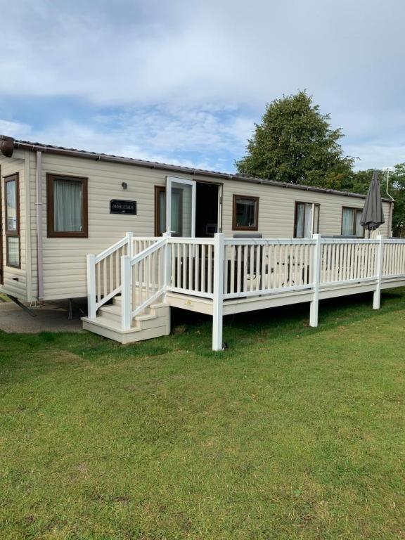 Norfolk Caravan Staycation Pet Friendly Belton with Browston Экстерьер фото